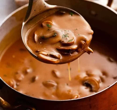 Can Dogs Eat Mushroom Gravy?